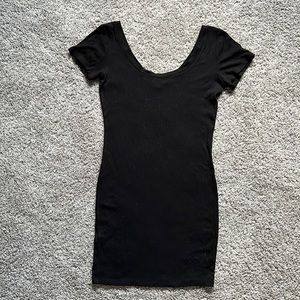 Lisakai Ribbed Dress